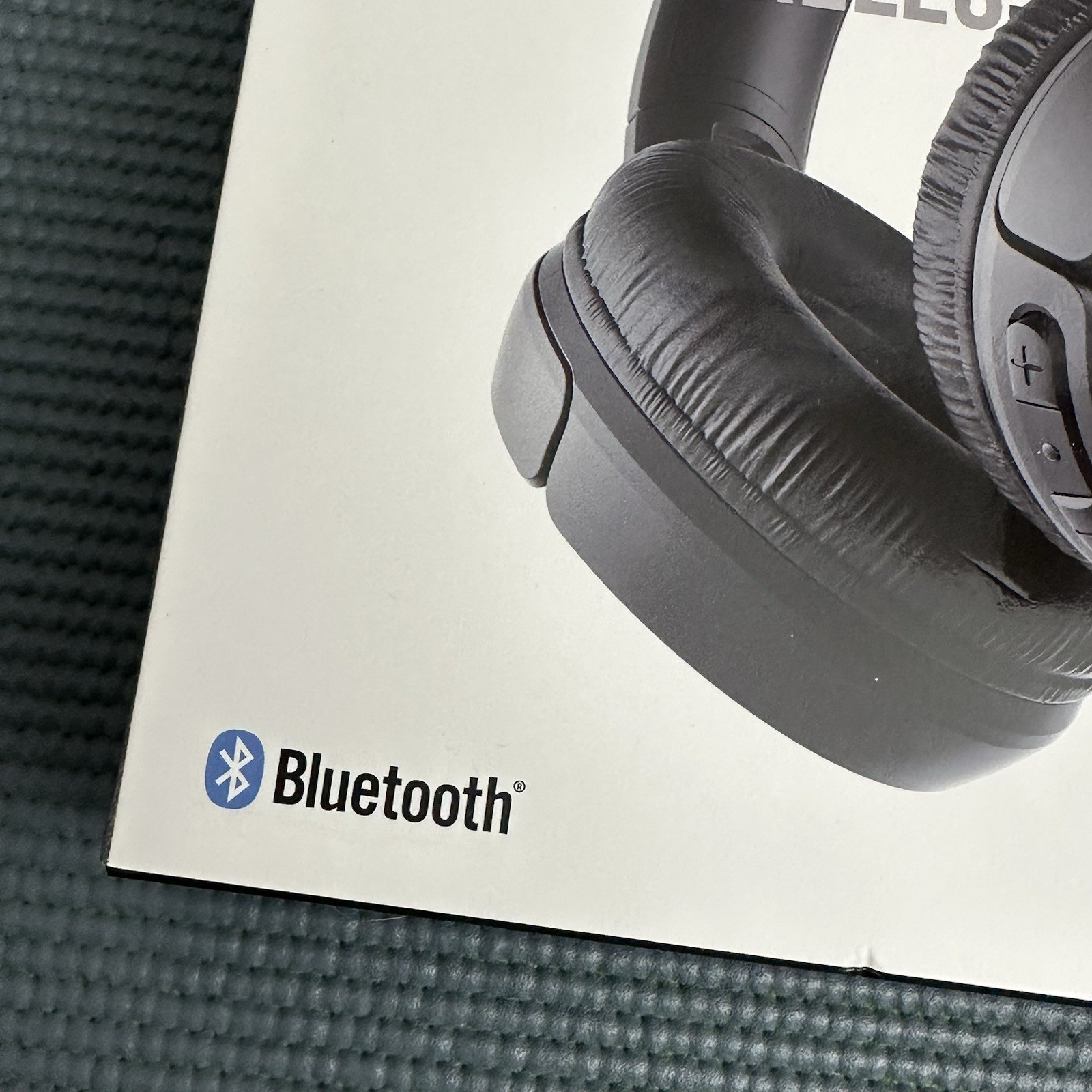 JBL Tune 510BT Wireless Bluetooth On-Ear Headphones Pure Bass Sound Black NEW