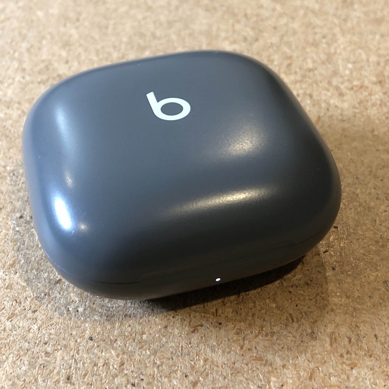 Beats Fit Pro Earbuds USB-C Charging Case Cradle Only A2578 Sage Gray Genuine
