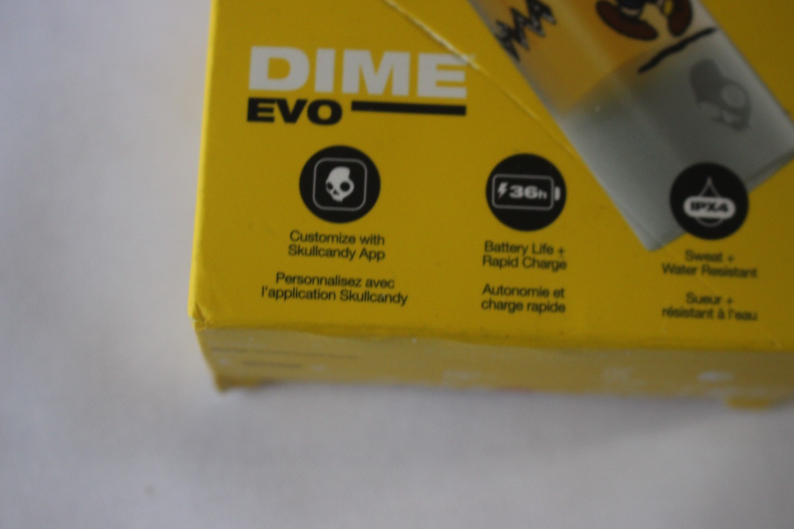 SKULLCANDY X PEANUTS DIME EVO CLIP IT & RIP IT WIRELESS EARBUDS