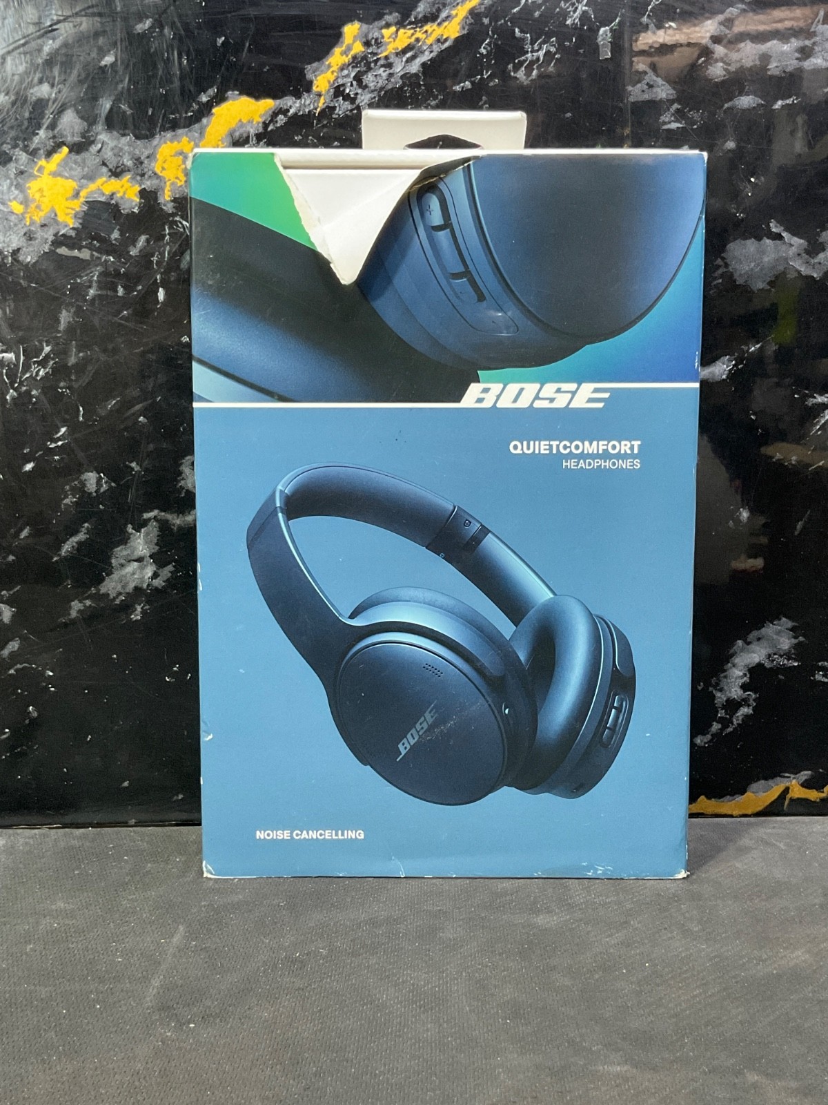 + Bose Quiet Comfort Headphones – Twilight Blue – New/Open Box