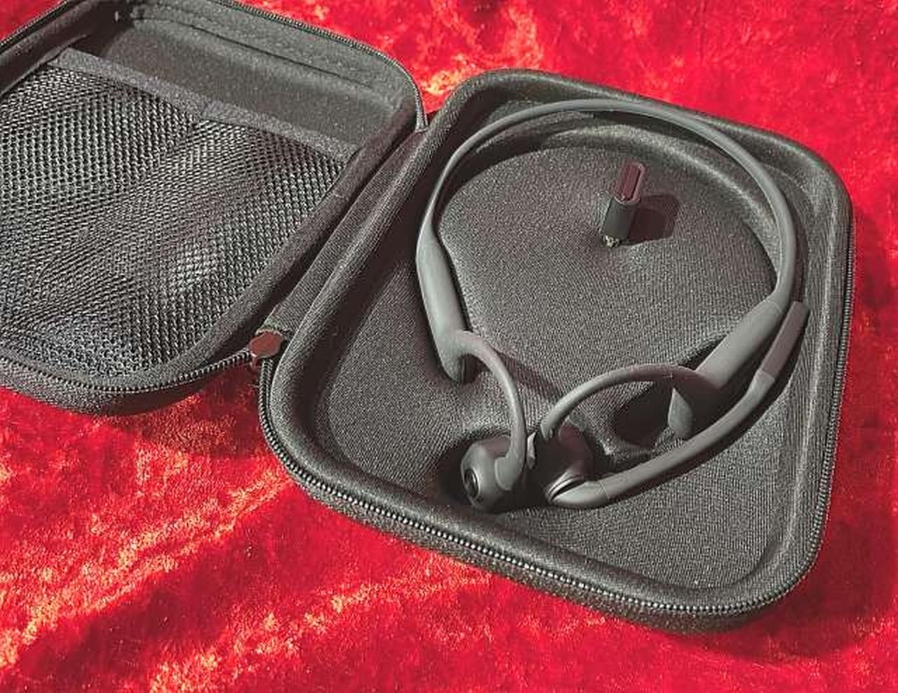 Shokz Wireless Headphones OPENCOMM UC Used