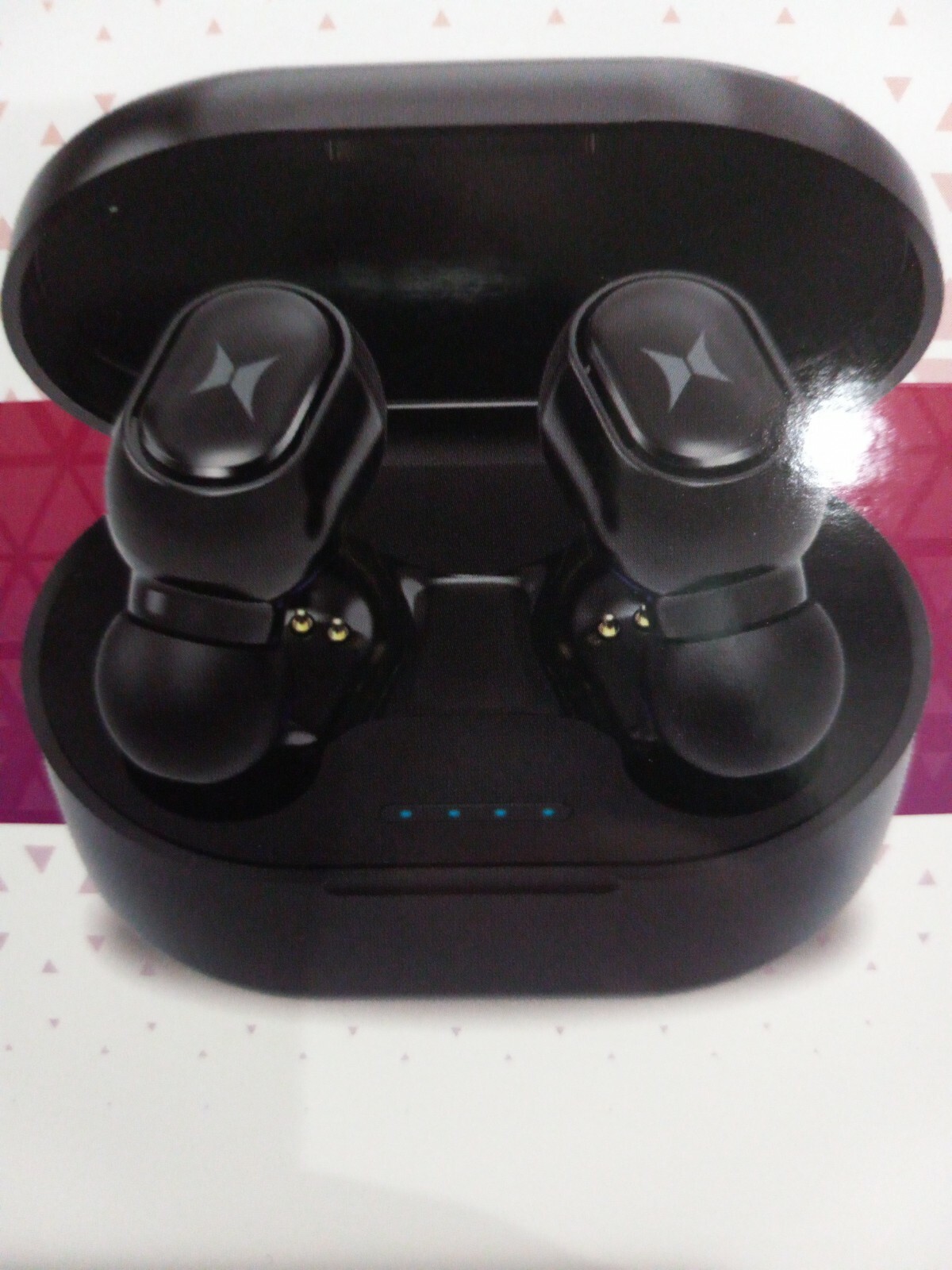 New! Aria True Wireless Earbuds by Xtreme Sound TWS Series Black Charging Case!