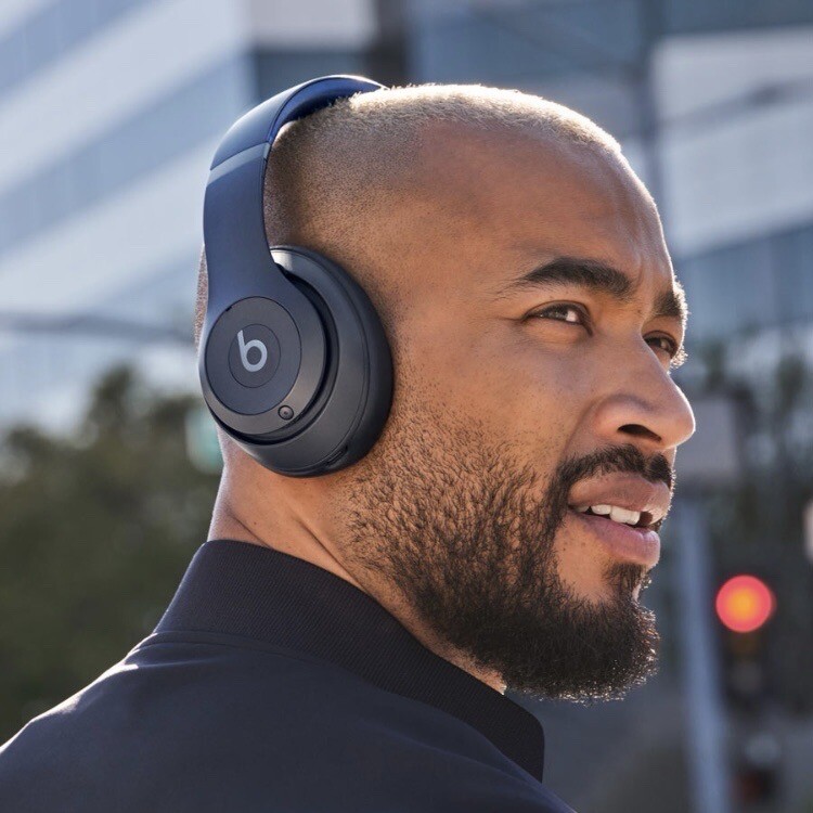 Original Beats Studio Pro Wireless Bluetooth Headphones All Colors – New Sealed