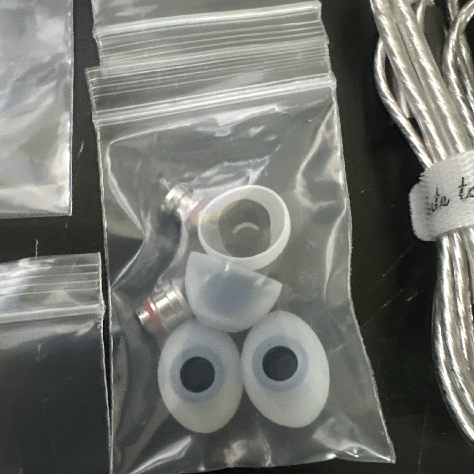 Linsoul SIMGOT EW300 DSP 1DD+1Planar+1PZT Hybrid Driver In Ear Monitor Type C