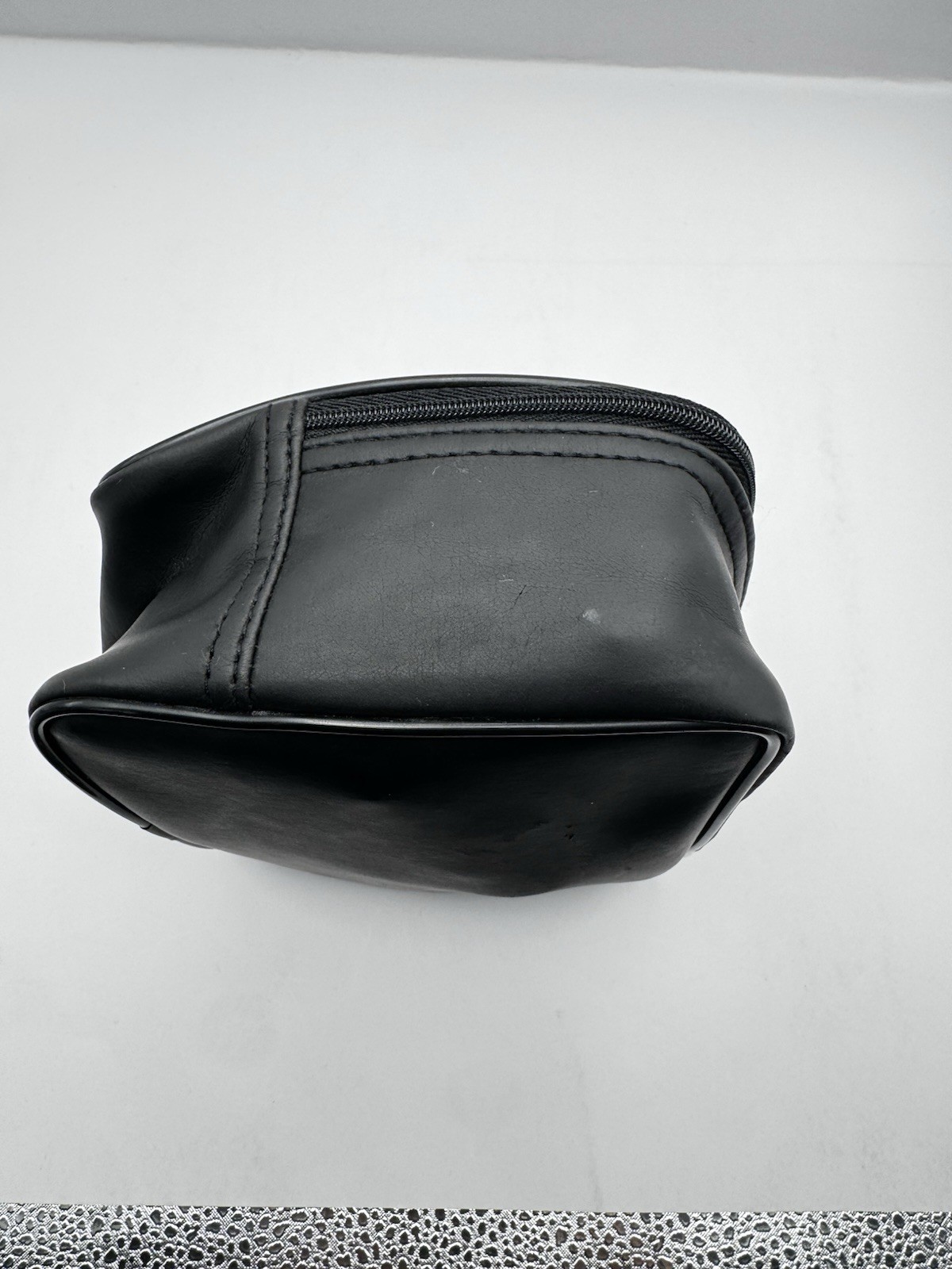 TARGUS Noise Cancellation Foldable Headphones 3.5mm Jack Case Airline Adapter