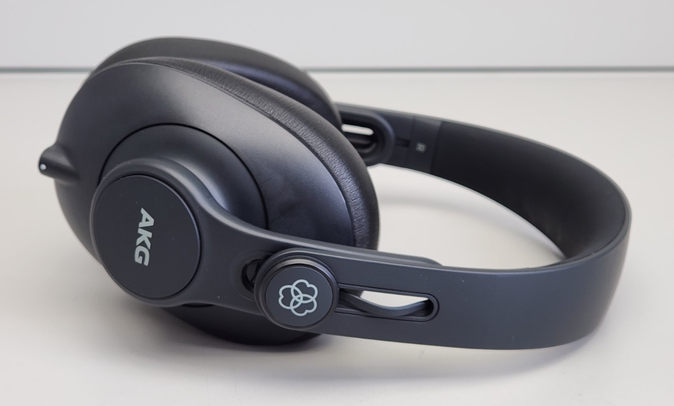 AKG K361 Over-Ear Closed Back 50mm Foldable Studio Headphones Black, Tested