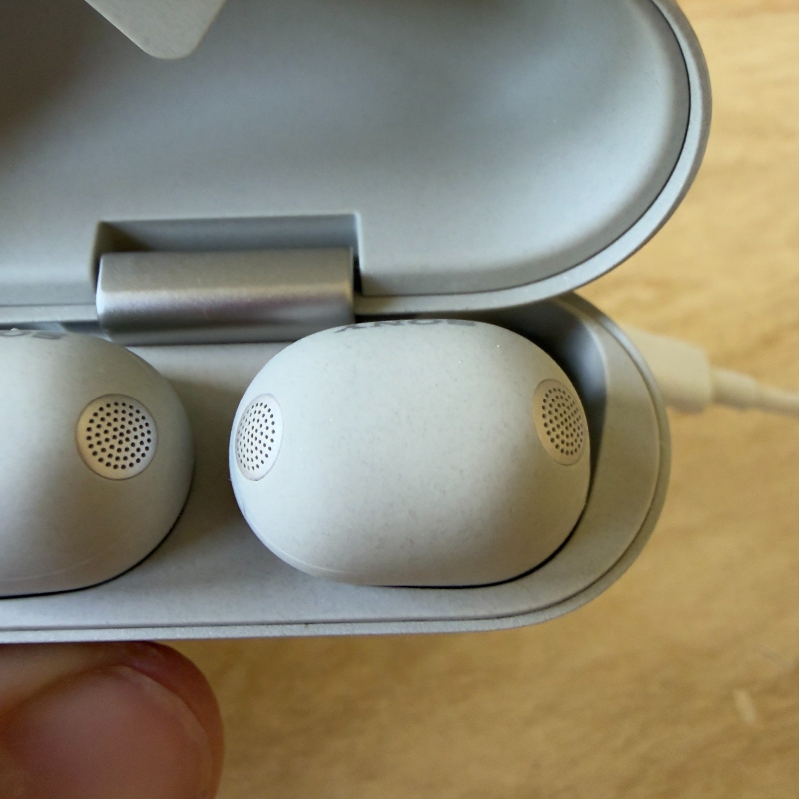 SONY WF-1000XM6 Truly Wireless Noise Cancelling Earbuds – Platinum Silver