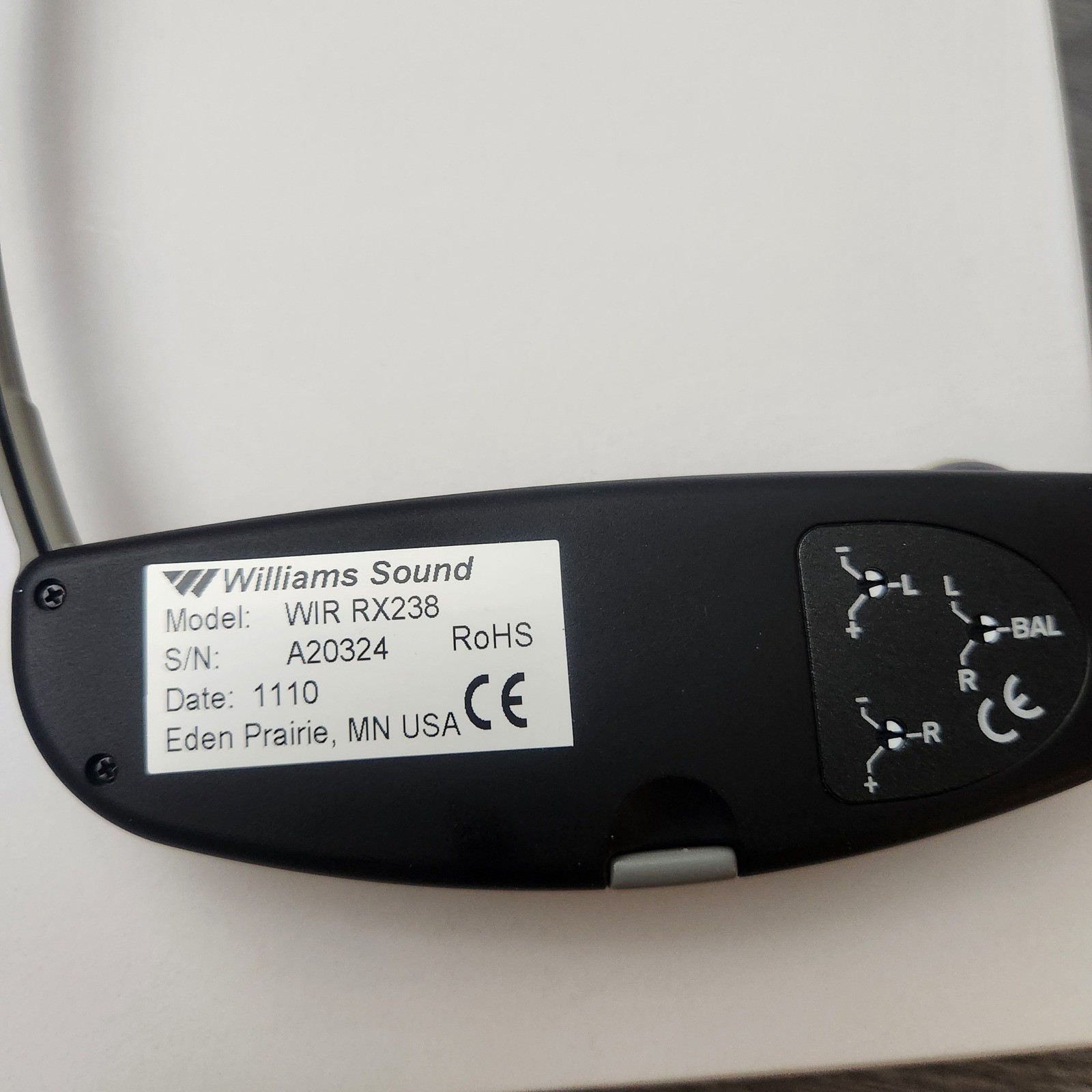 Williams Sound SoundPlus TV Infrared Listening System WIR 238 Under-the-Chin Set