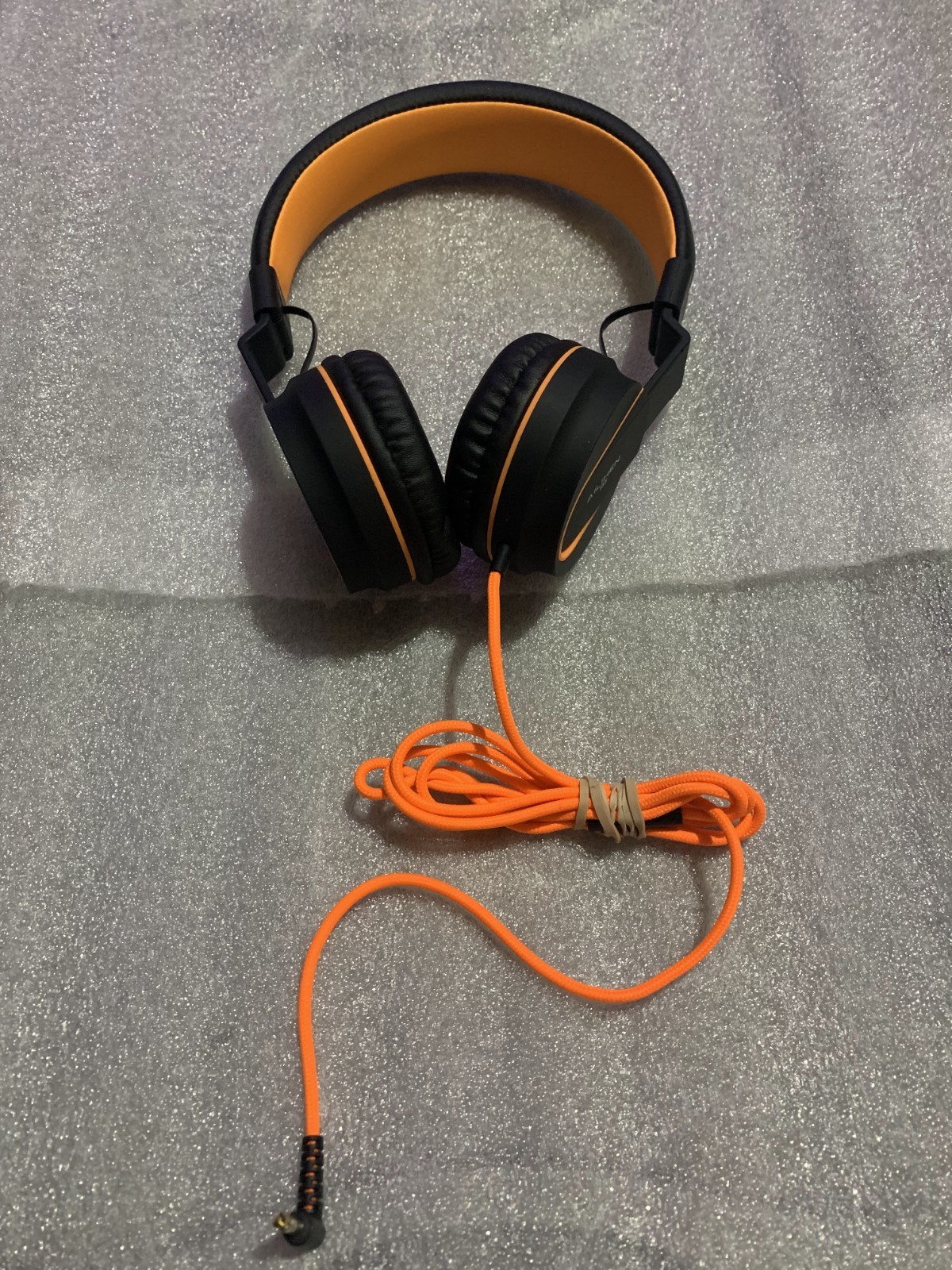 Ailihen headphones Orange (Tested)