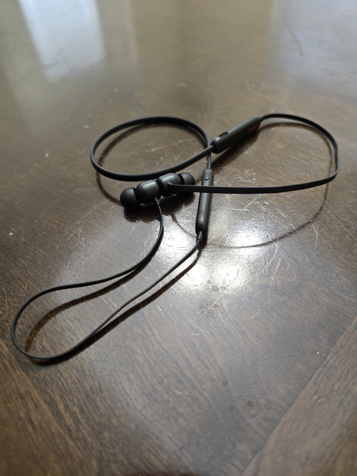 Apple Beats by Dr. Dre Flex 12 Hour All-Day Wireless Bluetooth Headphones NO BOX