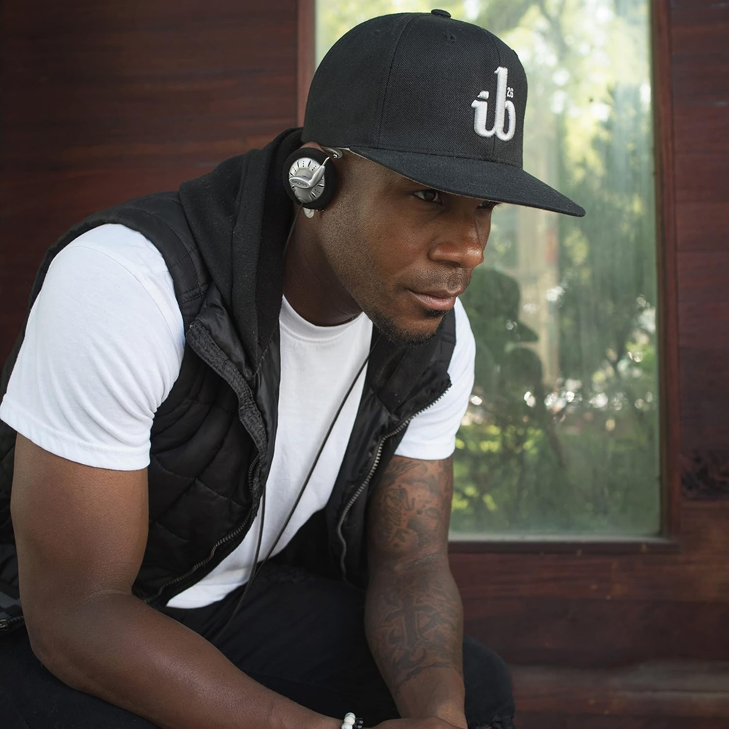 Koss KSC75 Ear-Clip Headphones – Black/Silver