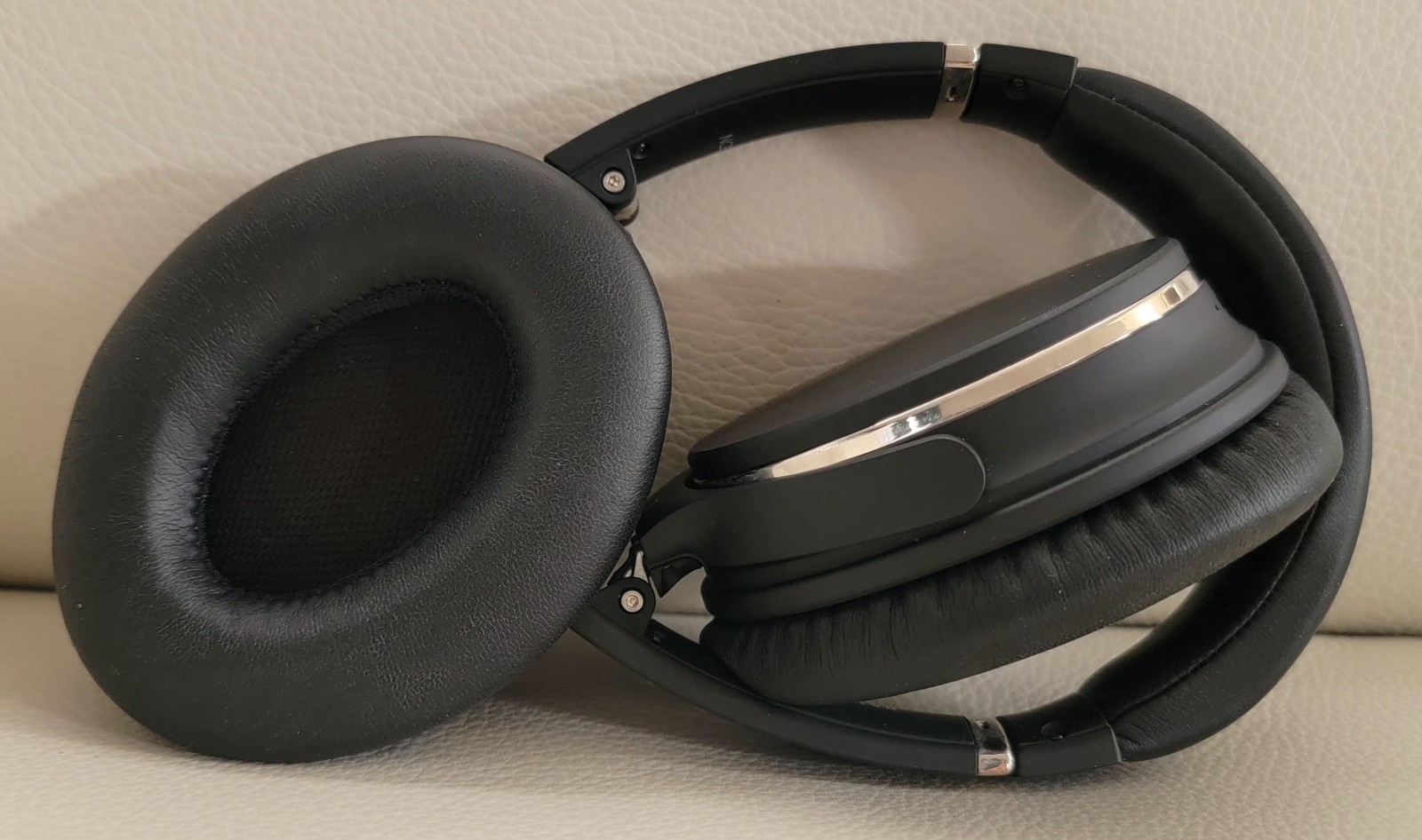 **MINT** Srhythm NC25 Active Noise-Cancelling Wireless Headphones