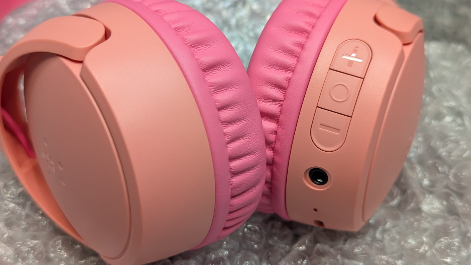 Belkin SoundForm Mini Kids Wireless BT Headphones Built-in Microphone Pink ?New