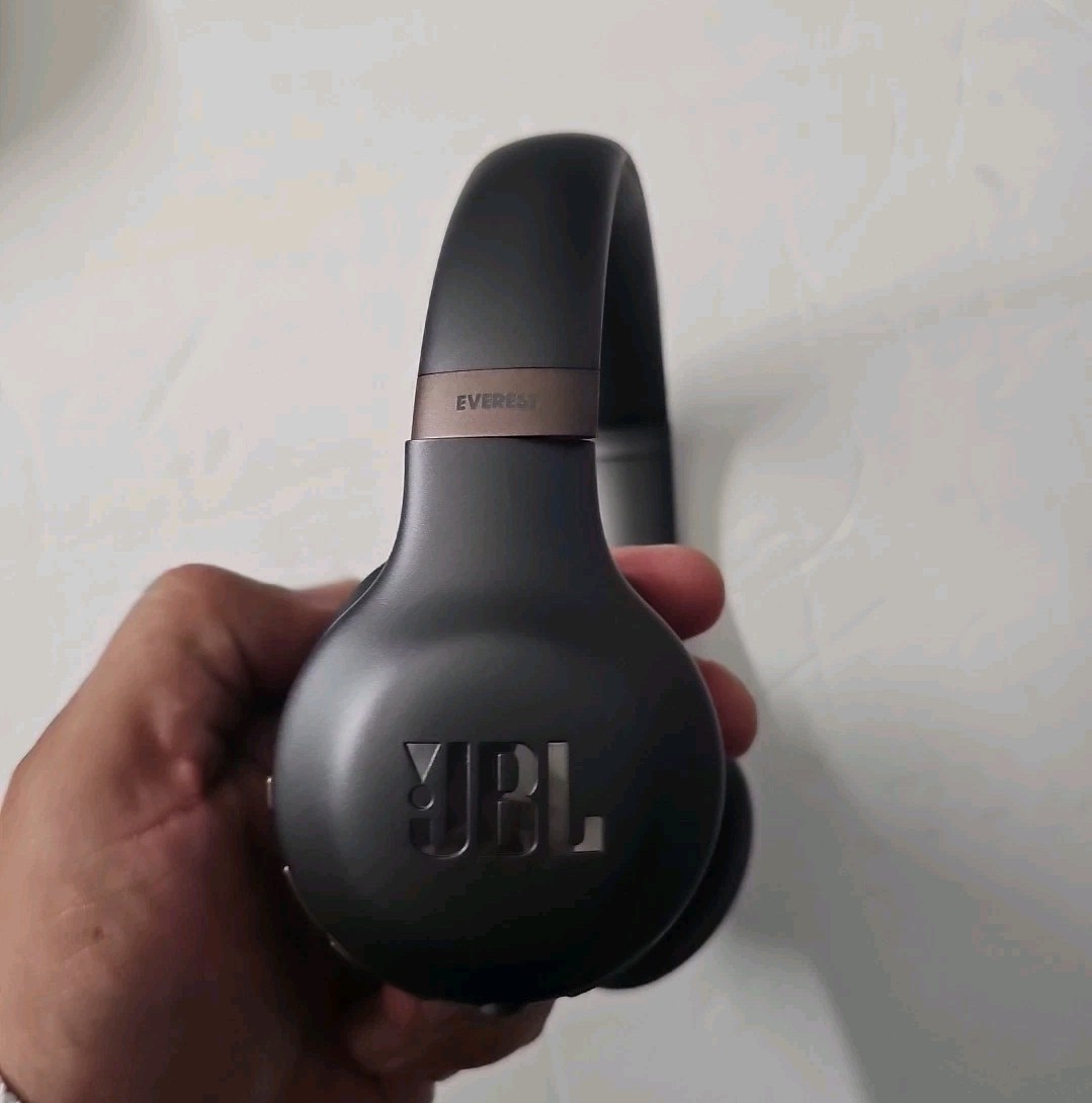 JBL Everest 310ga Wireless Headphones Grey/Black W/ Black Case, Google Assistant