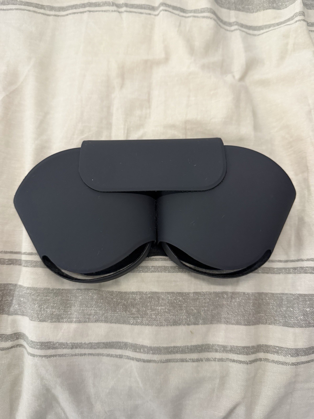 Apple AirPods Max Midnight Black Bluetooth Headband ANC with Smart Case