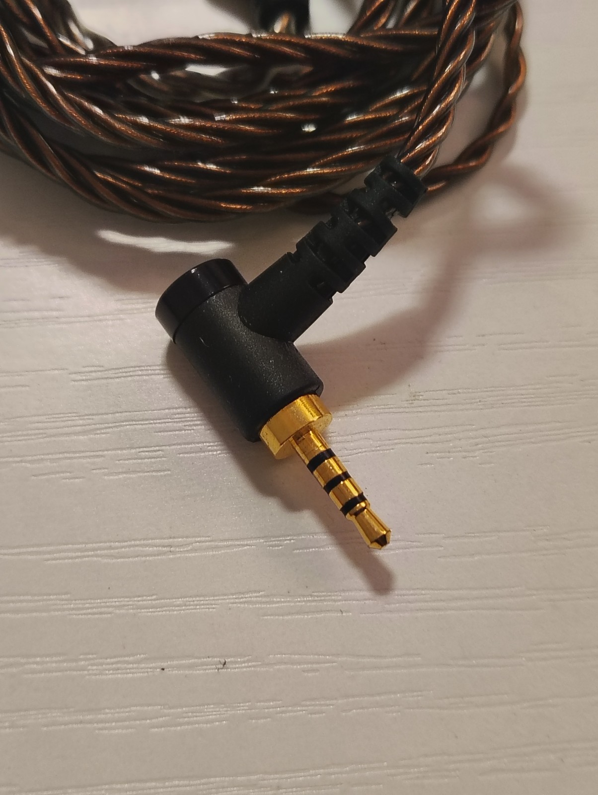 TRN V90 In-ear Monitors Hybrid 4BA+1DD With TRN Bluetooth Wireless Modules