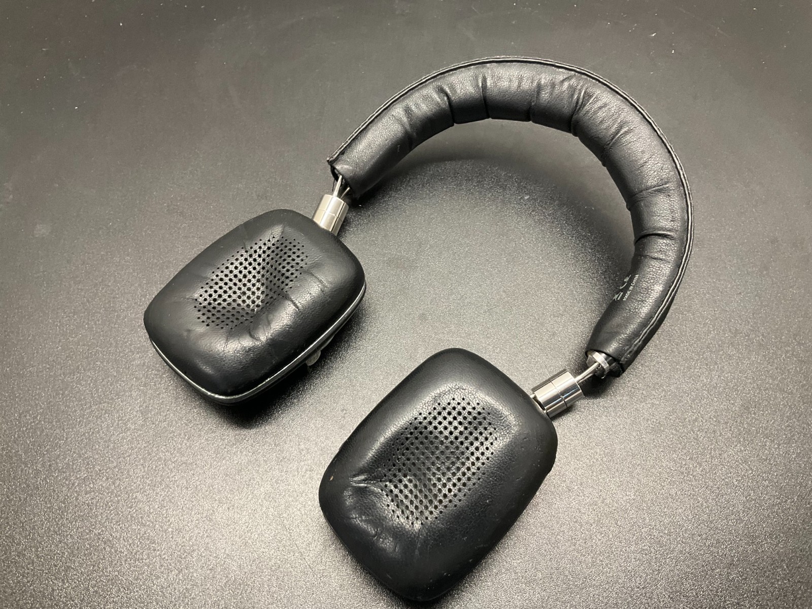 Bowers & Wilkins Black P5 On-Ear Wired Headphones