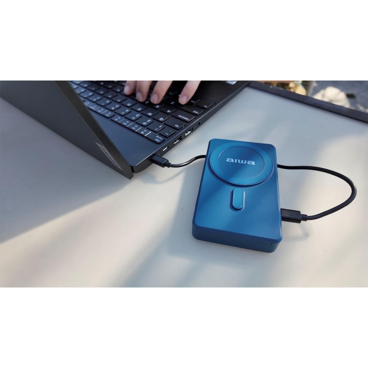 AIWA Wireless Earbuds and 10,000 mAh Powerbank with Phone Stand Blue New