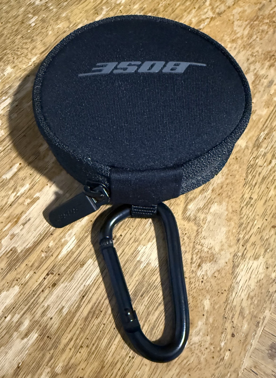 Bose Soundsport In-Ear Wireless Sweatproof Headphones / Earbuds with Case