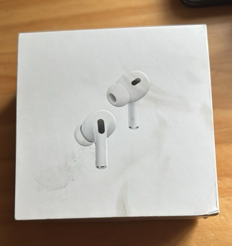 NEW Apple AirPods Pro (2nd Gen) ANC Earbuds w/ MagSafe USB-C Case, White
