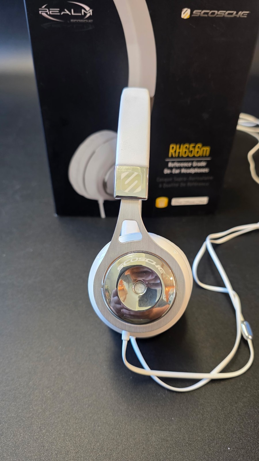 Realm Scosche RH656M Reference Grade On-Ear HeadPhones
