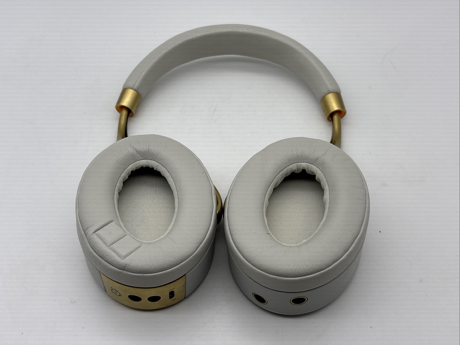 Parrot Zik Wireless Noise Cancelation Bluetooth Headphones – WHITE – YELLOW GOLD