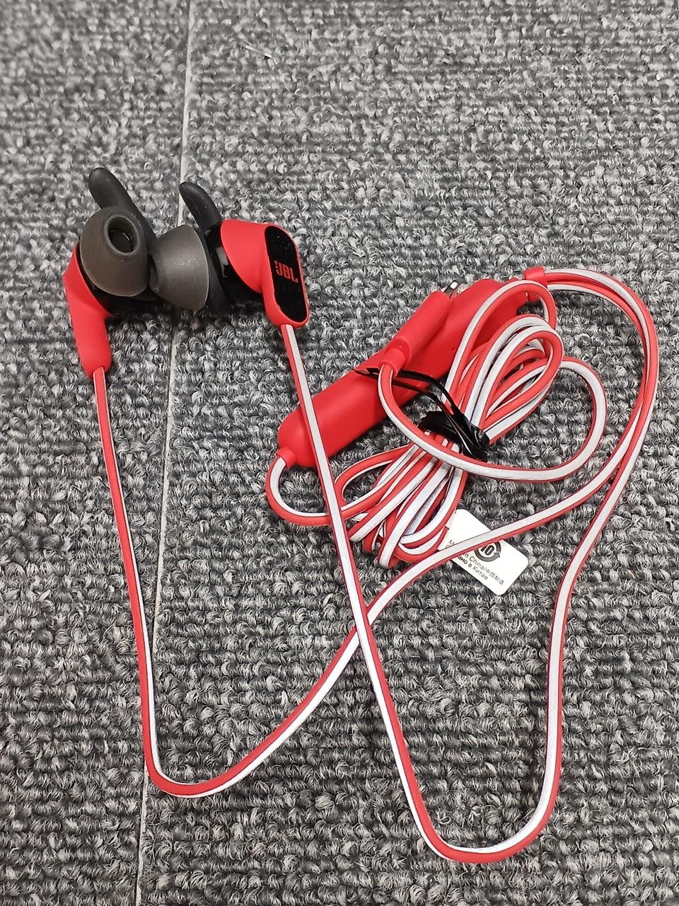 JBL REFLECT AWARE Earphones Lightning Noise Cancelling 1.2m Mic