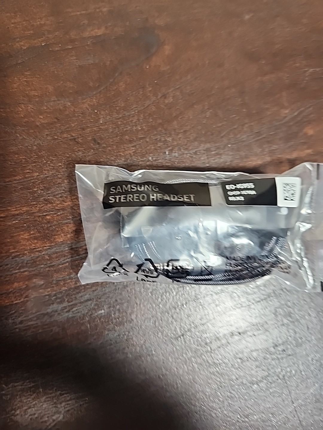 Samsung AKG EO-IG955 Headset – Black