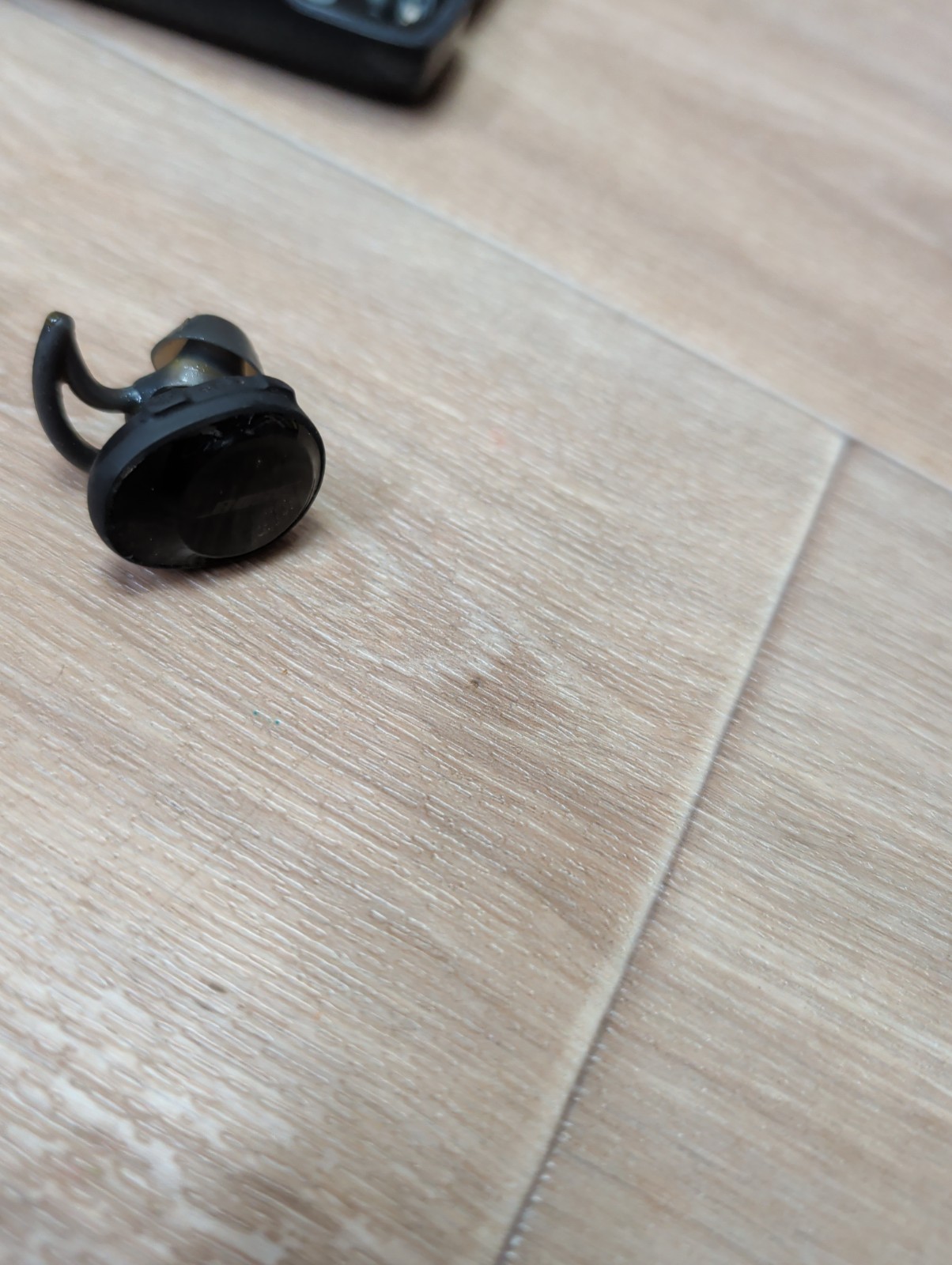 Bose Soundsport Free Wireless Headphones Earbuds Cable 423729