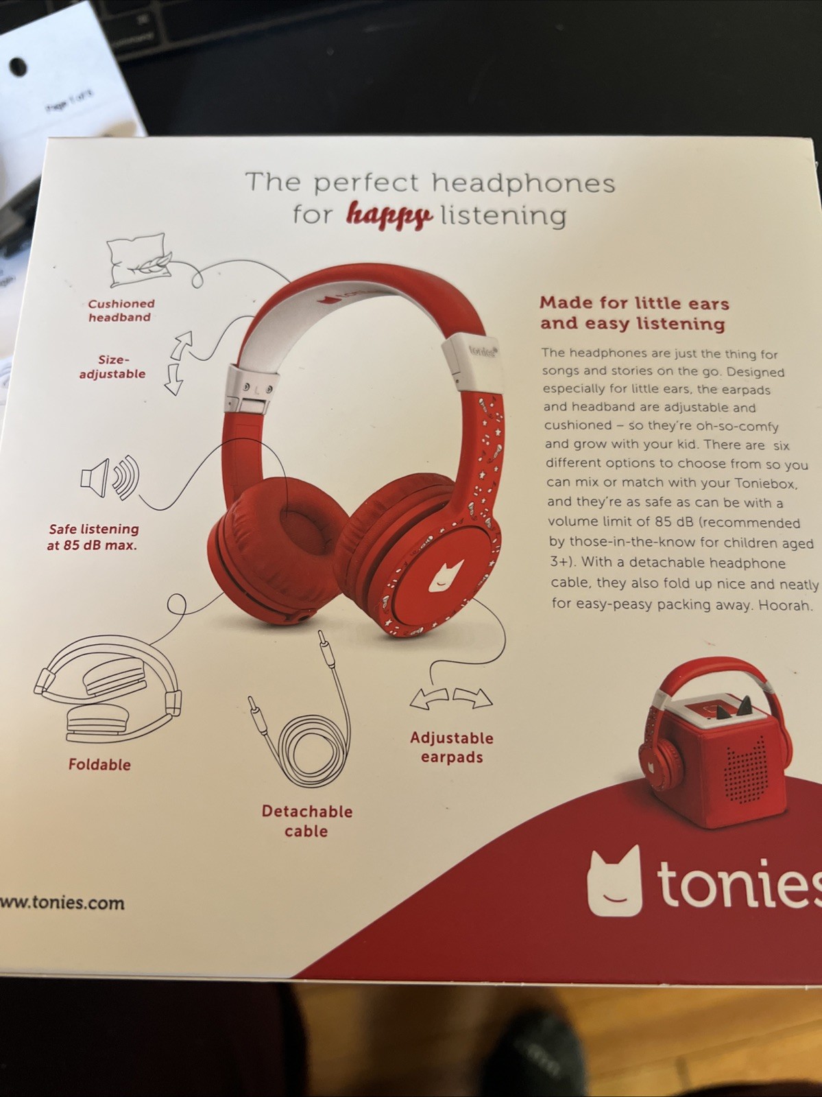 Tonies 10002558 Foldable Wired Headphones for Kids, Red, Kid Volume Safe!