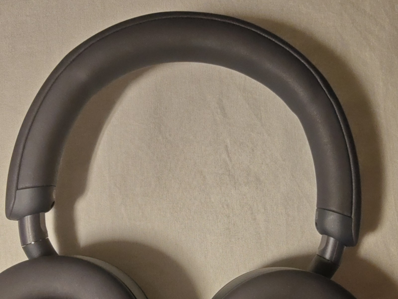 Very Nice Navy Blue Sony WH1000XM5 Noise Cancelling Over Ear Headphones W/ CASE!