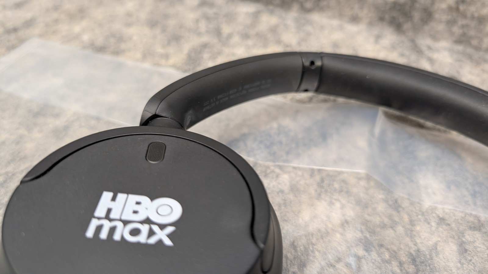 Sony WH-CH720N Noise Canceling Wireless Headphones “HBO Max” ?New?