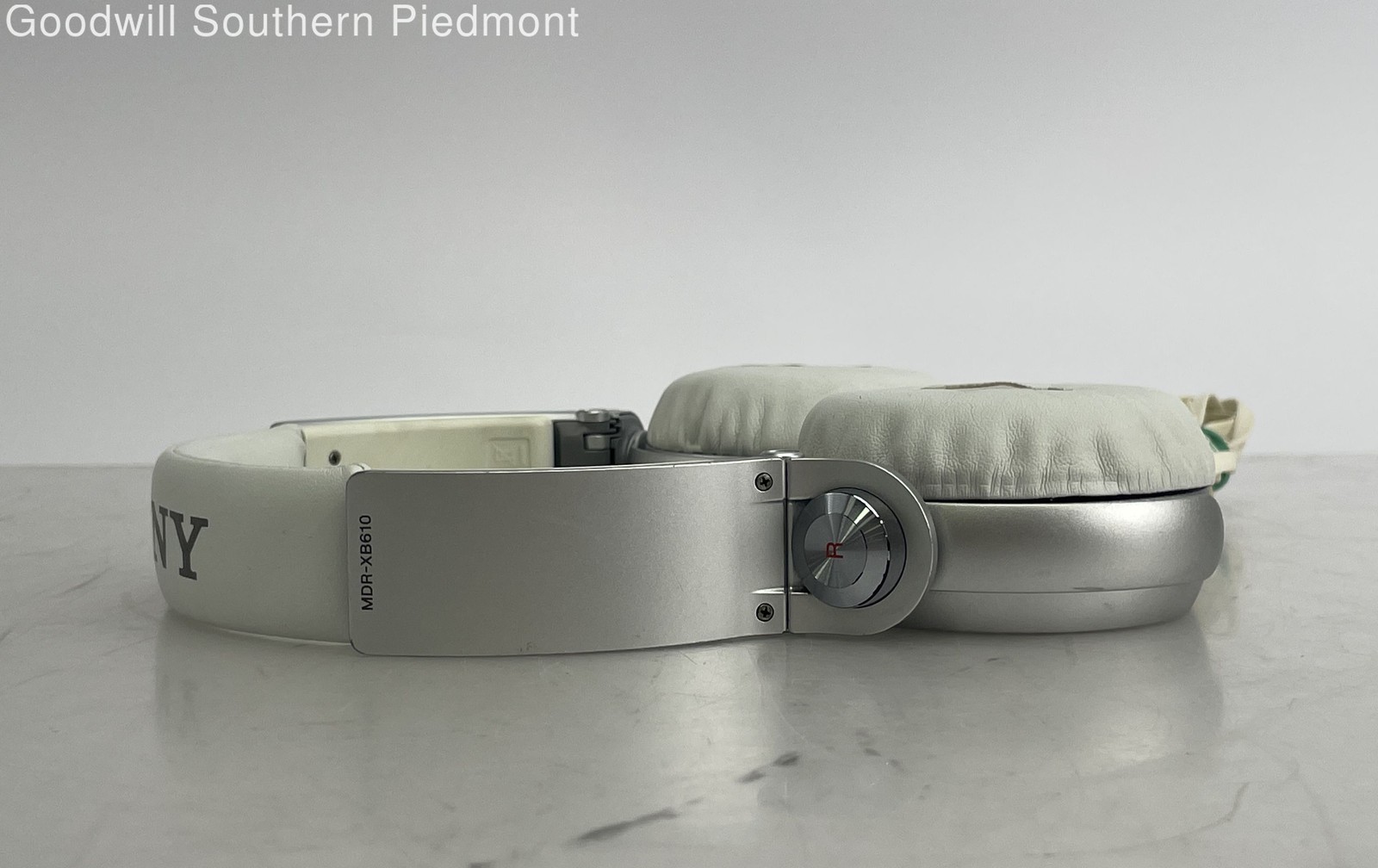 Sony MDR-XB610 EXTRA BASS 40mm Driver Headphones – Tested