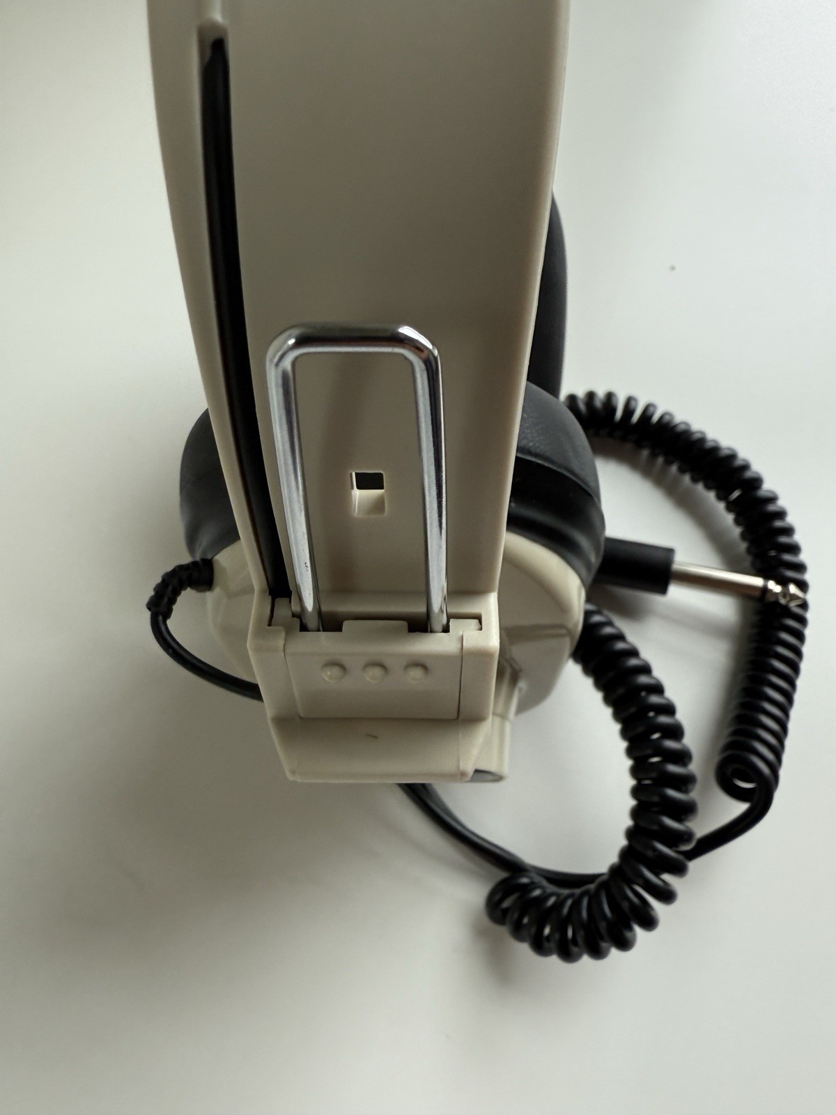 VTG Califone 2924AV-P Headphones Mono 6’ coiled cord 1/4″