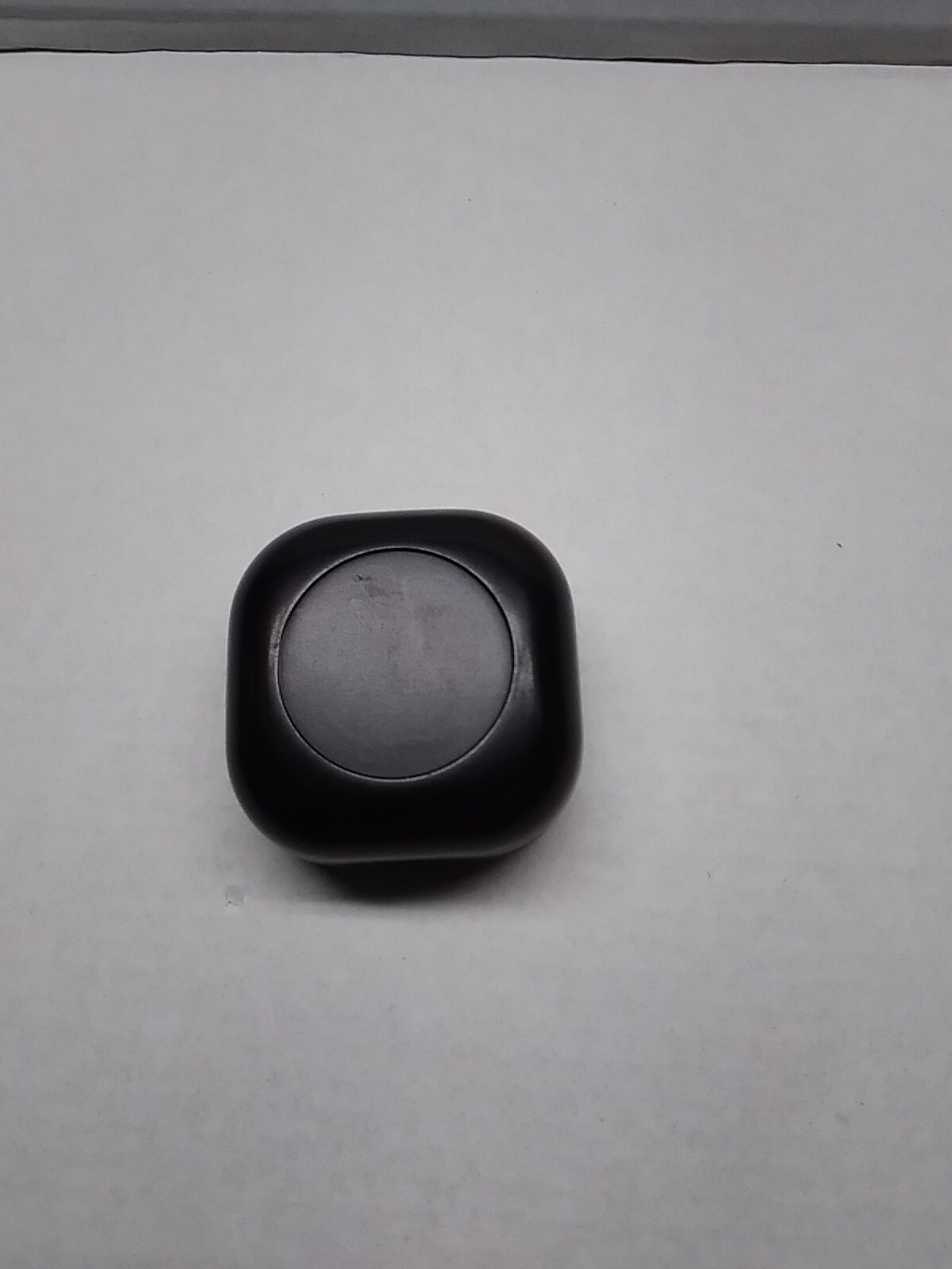 USED Samsung Galaxy Buds Pro SM-R190 Phantom Black/Water Resistant Cover Bundle