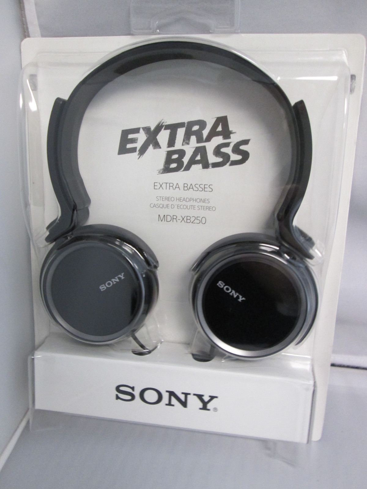 Sony MDRXB250/B EXTRA BASS HEADPHONES DRIVER 30 MM SENSITIVITY98 DB/MW MDR-XB250