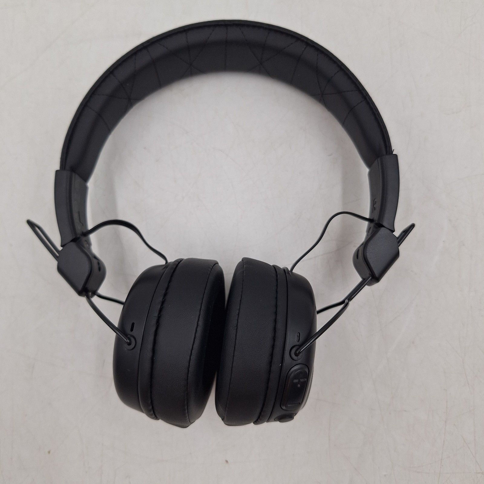 Soundcore Q20i Hybrid Active Noise Cancelling Headphones, Black – With Box