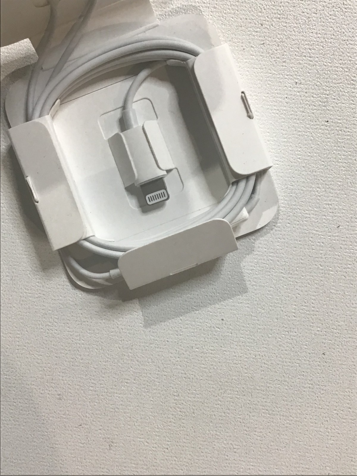 Apple earbuds | Lightning | Audio Jack | Lot of 31