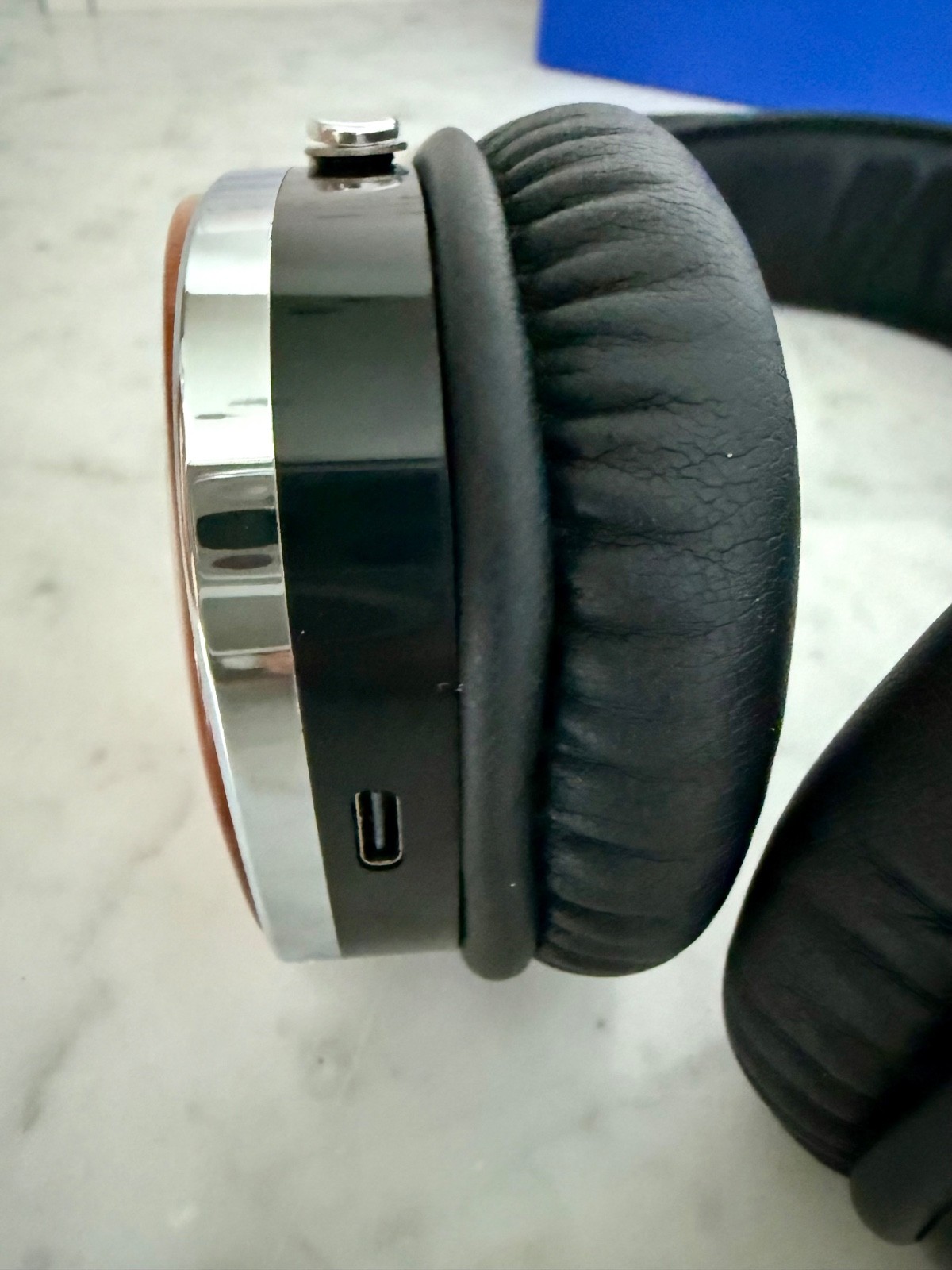 LSTN Troubadour 3.0 Over Ear Headphones Limited Edition Branded VISA