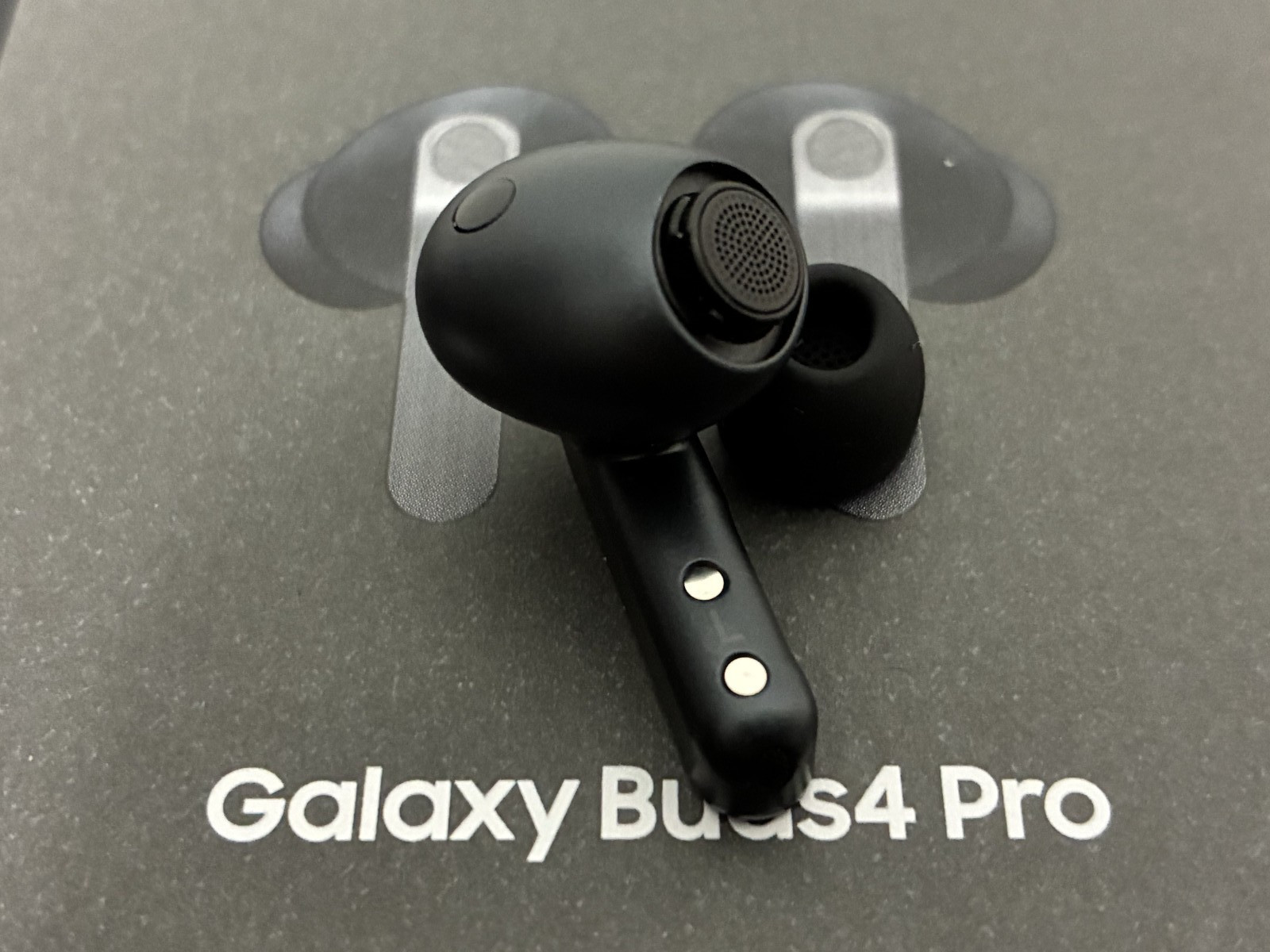 NEW Original Samsung Galaxy Buds4 Pro SM-R640N Earbuds – Left Side (L)