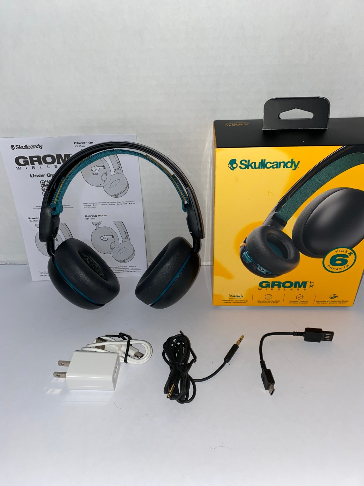 Skullcandy Grom XT Wireless Kid Friendly Over-the-Ear Headphones Children 6+