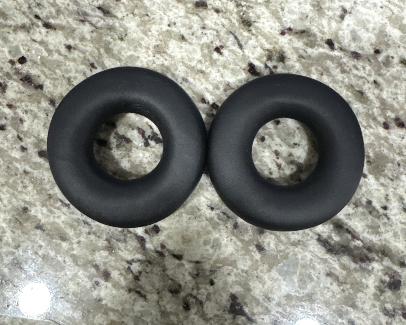 GENUINE REPLACEMENT EARPAD CUSHION FOR Sony WH-CH520 Headphones BLACK (1-PAIR)