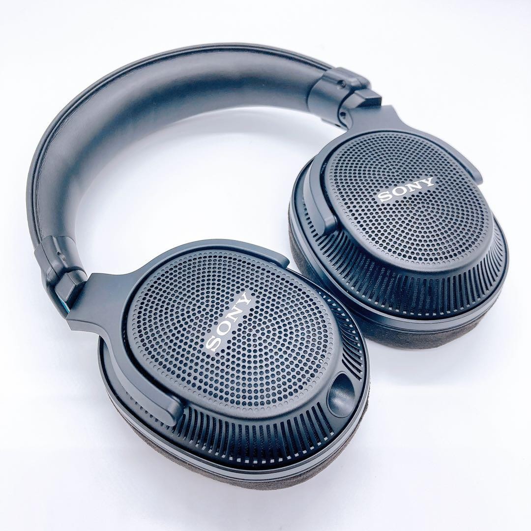 Sony MDR-MV1 Over-ear Headphones Open-back Dynamic 40mm 5Hz-80kHz 100dB/mW Black