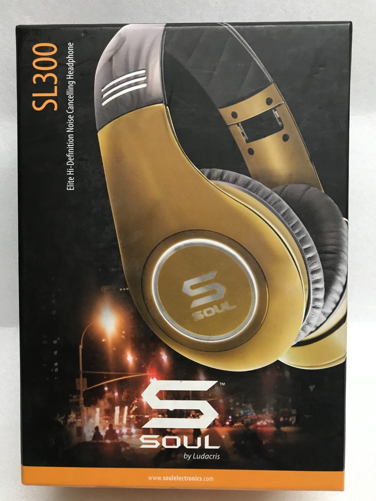SOUL SL300 Elite High Definition Noise Canceling Headphones by Ludacris