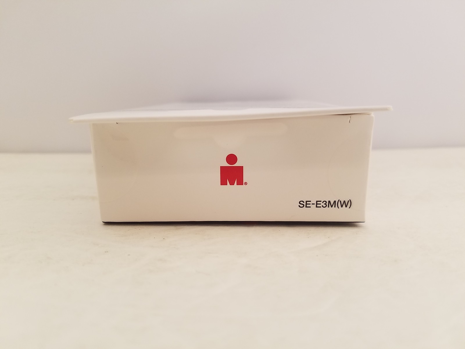 Pioneer IRONMAN E3 Sports Earphones | White | SE-E3M(W) | SE-E3M(W)CC | Large