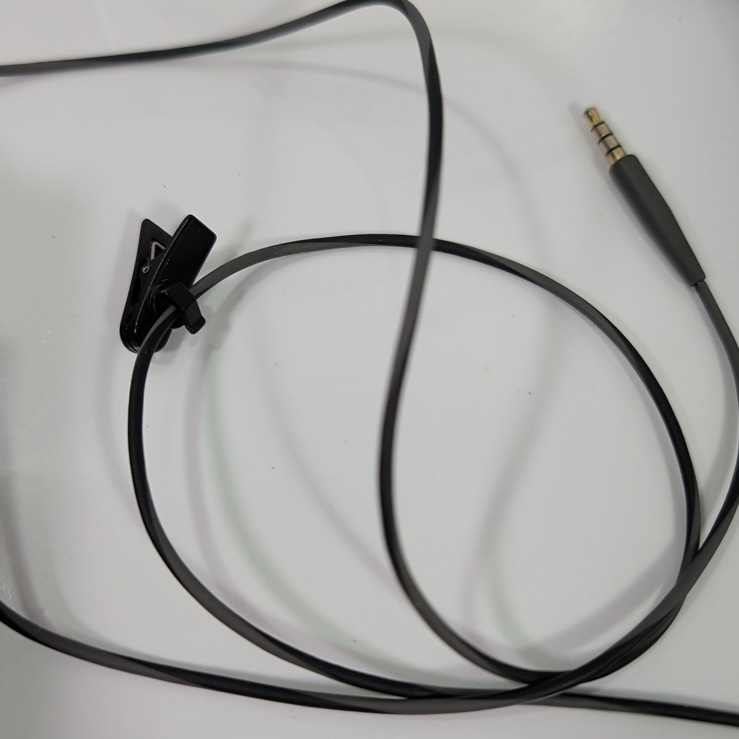 Bose SoundSport In-Ear Headphones Wireless Bluetooth Neckband Earbuds Charcoal