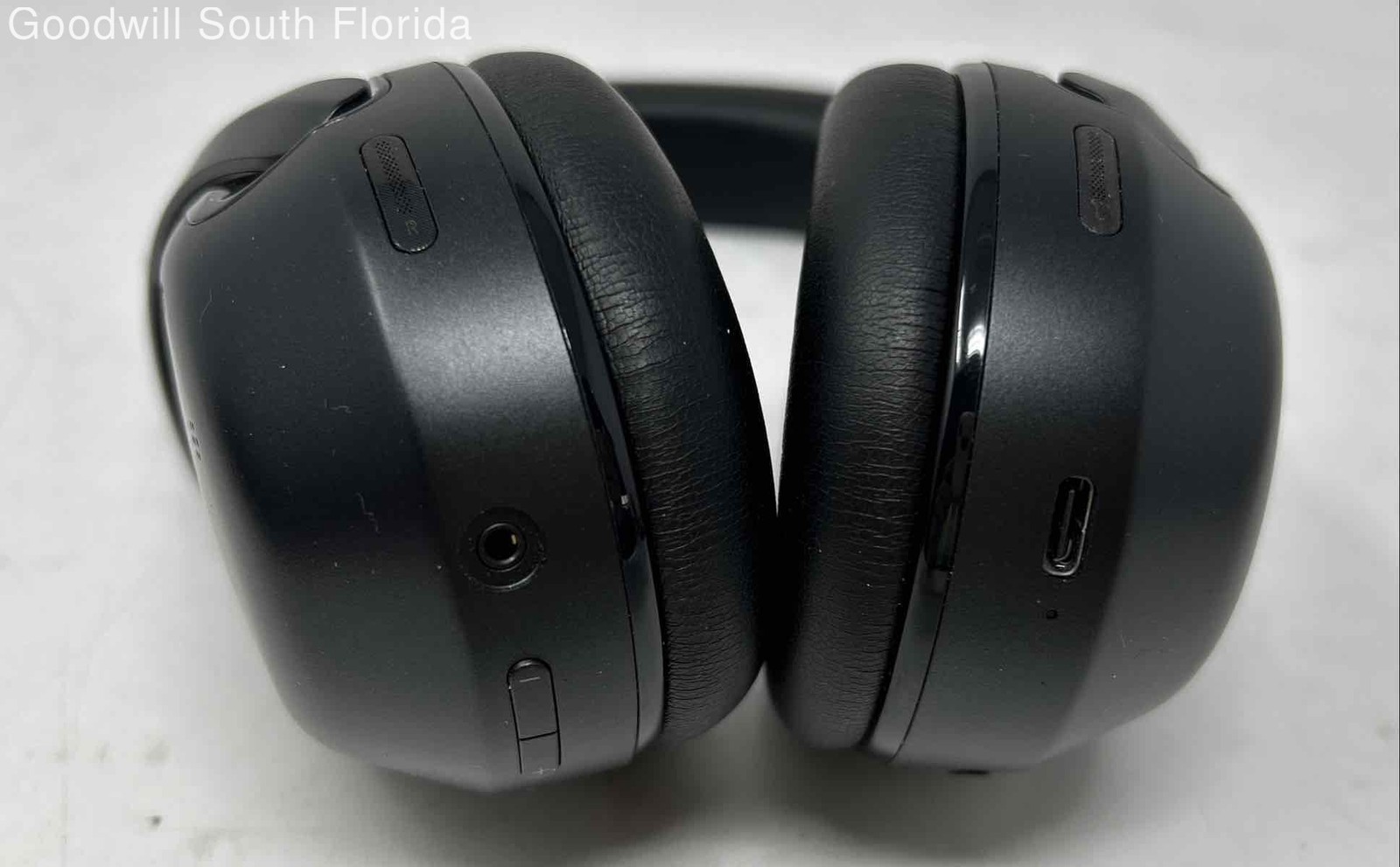 JBL Tour One M2 Black Wireless Over Ear Headphones Not Tested With Case NCL
