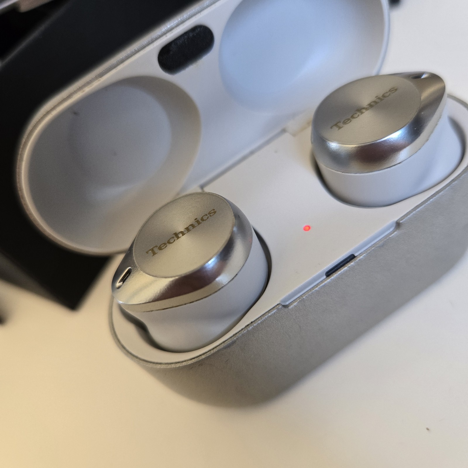 Technics AZ80 Silver Premium Hi-Fi True Wireless Noise Cancelling Earbuds