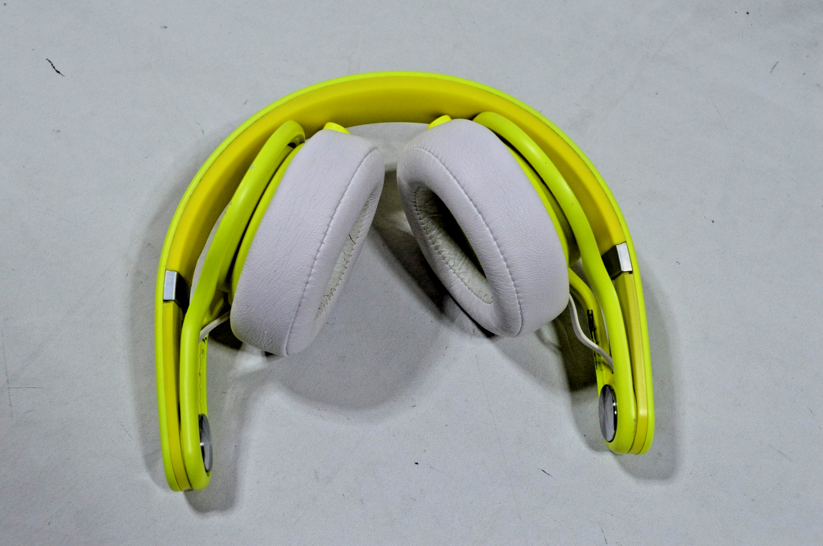 Beats ‘Mixr’ Wired Neon Green Limited Edition David Guetta DJ Headphones