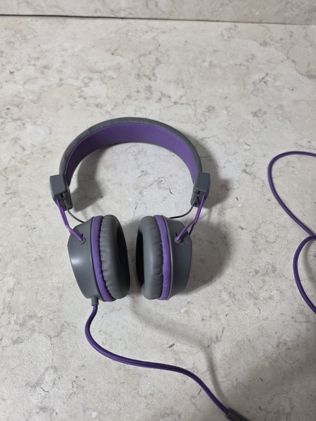 Kids Volume Control Purple JLAB JBuddies Studio -Wired On-Ear Soft Headphones